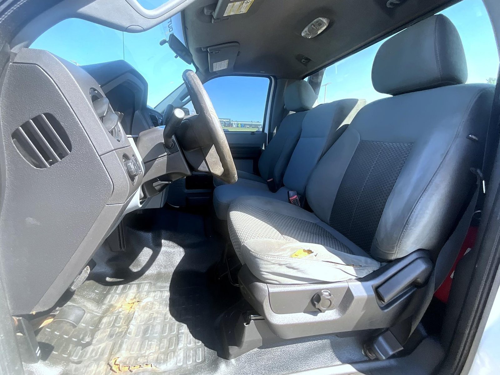 Used 2012 White Ford XL image 10