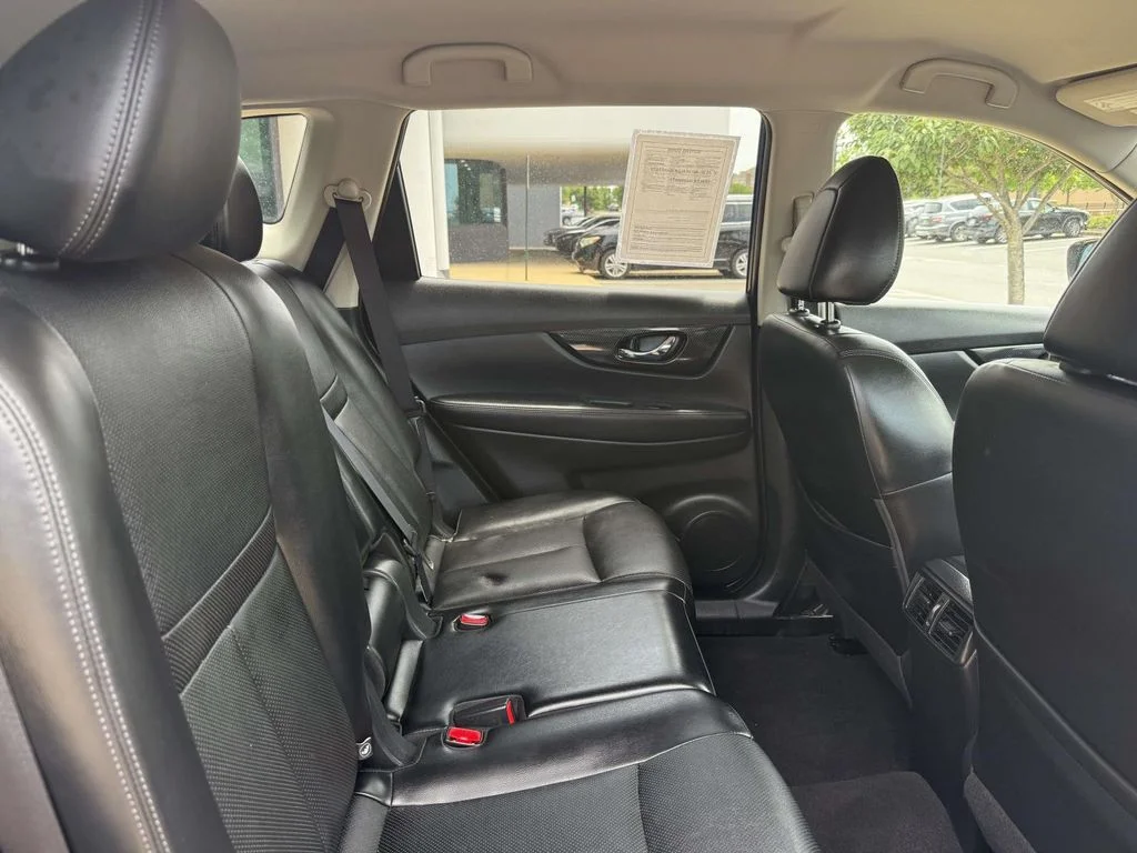 2017 Nissan Rogue SL - Photo 15