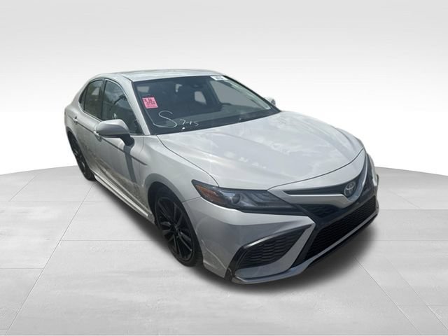 Used 2022 Gray Toyota Hybrid XSE image 34