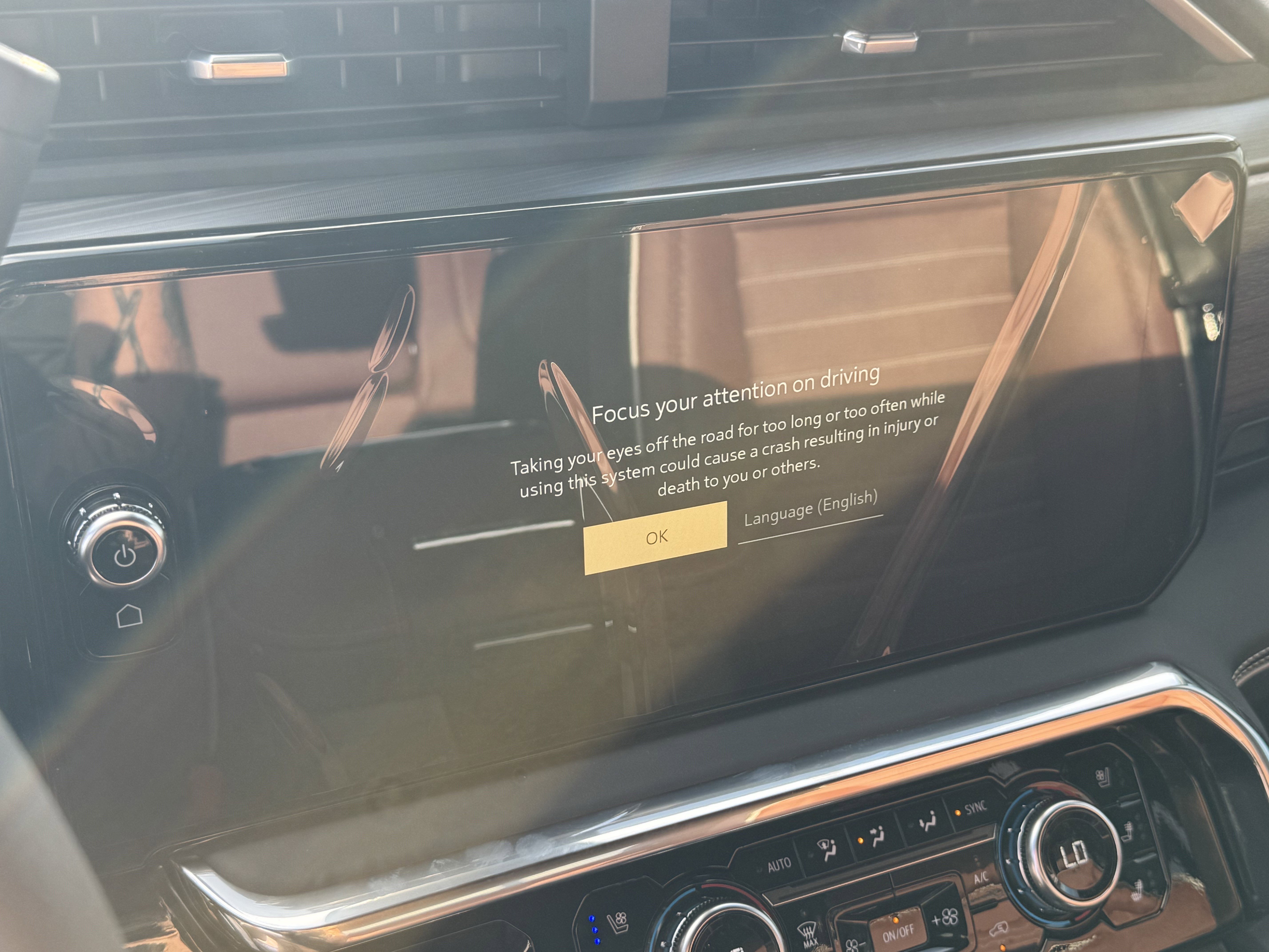 2026 GMC Sierra 2500HD Denali Ultimate - Photo 16