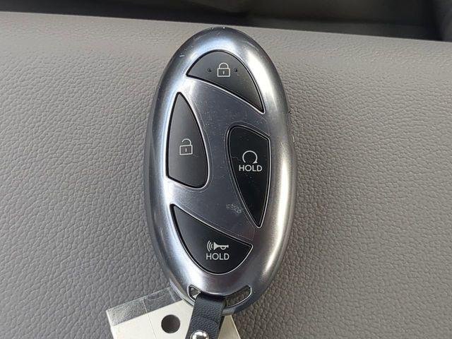 New 2025 White Hyundai SEL Sport image 26