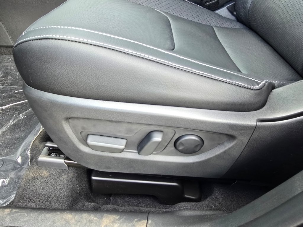 New 2026 Machine Gray Metallic Mazda 2.5 S Premium Plus image 16