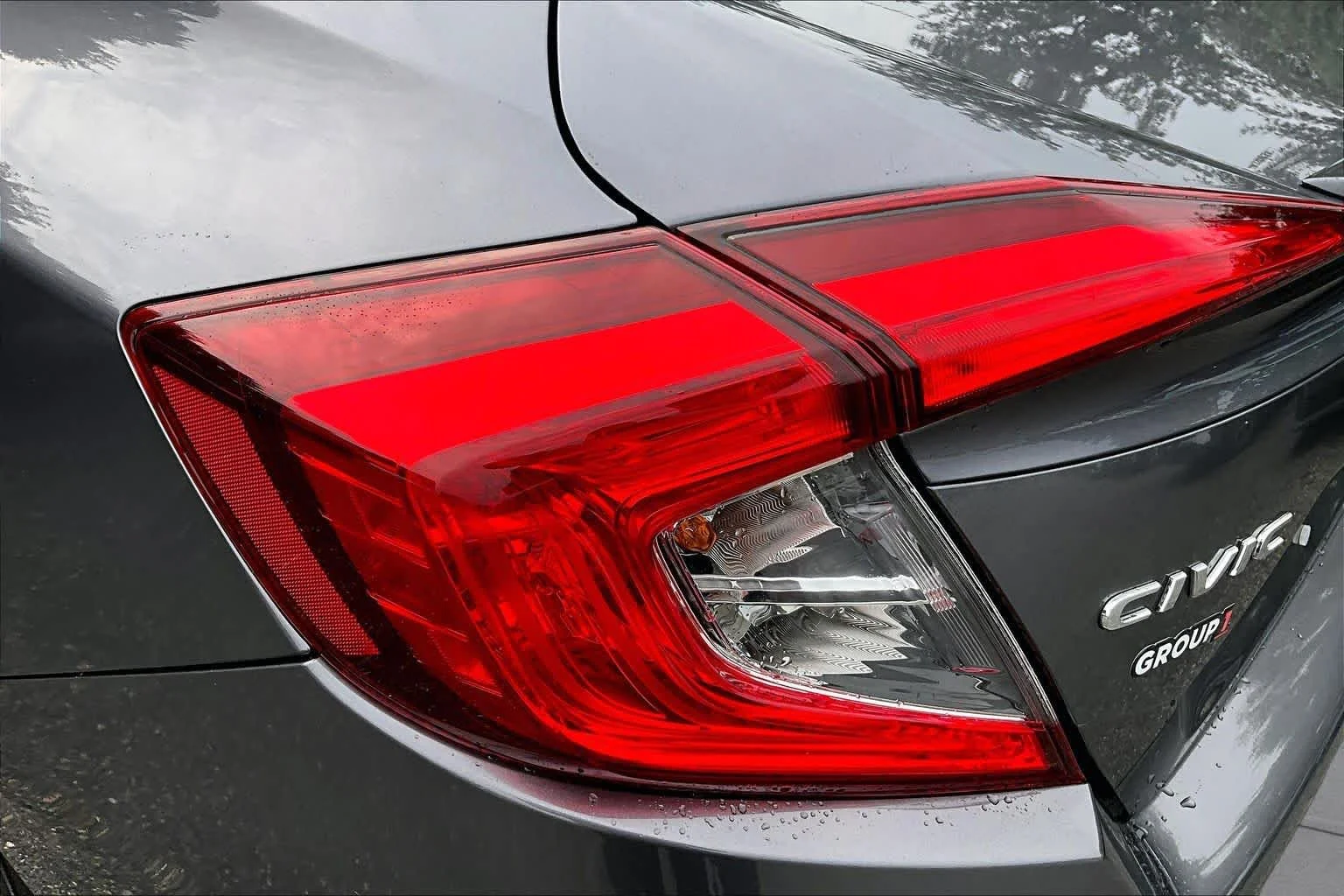 Used 2020 Modern Steel Metallic Honda EX image 27