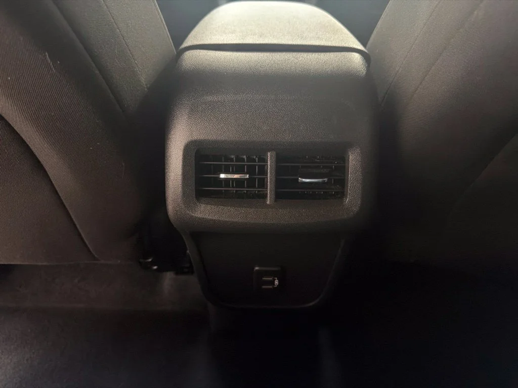 Used 2021 Silver Ice Metallic Chevrolet LT image 23