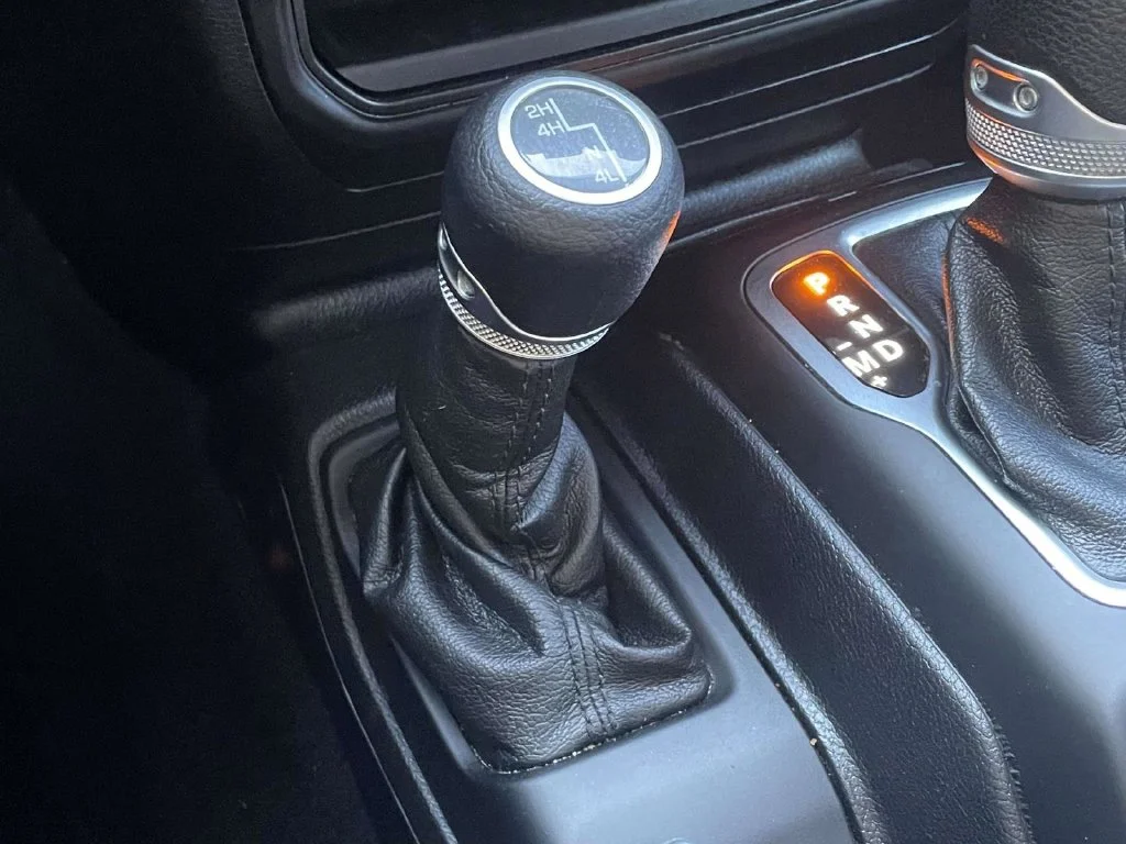 Used 2020 Red Jeep Unlimited Sport S image 39