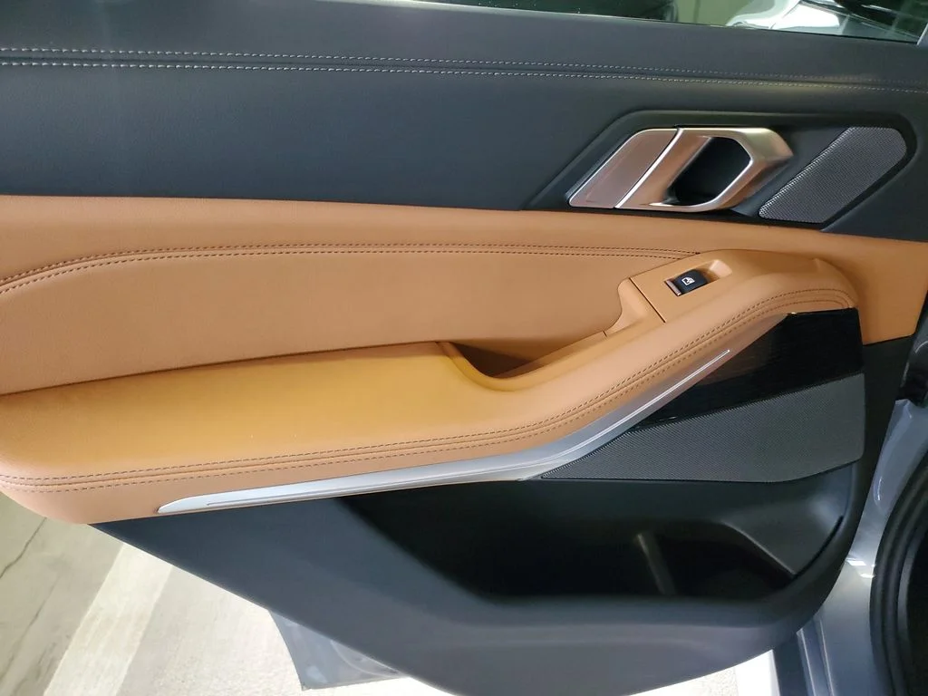 New 2026 Skyscraper Grey Metallic BMW sDrive40i image 9