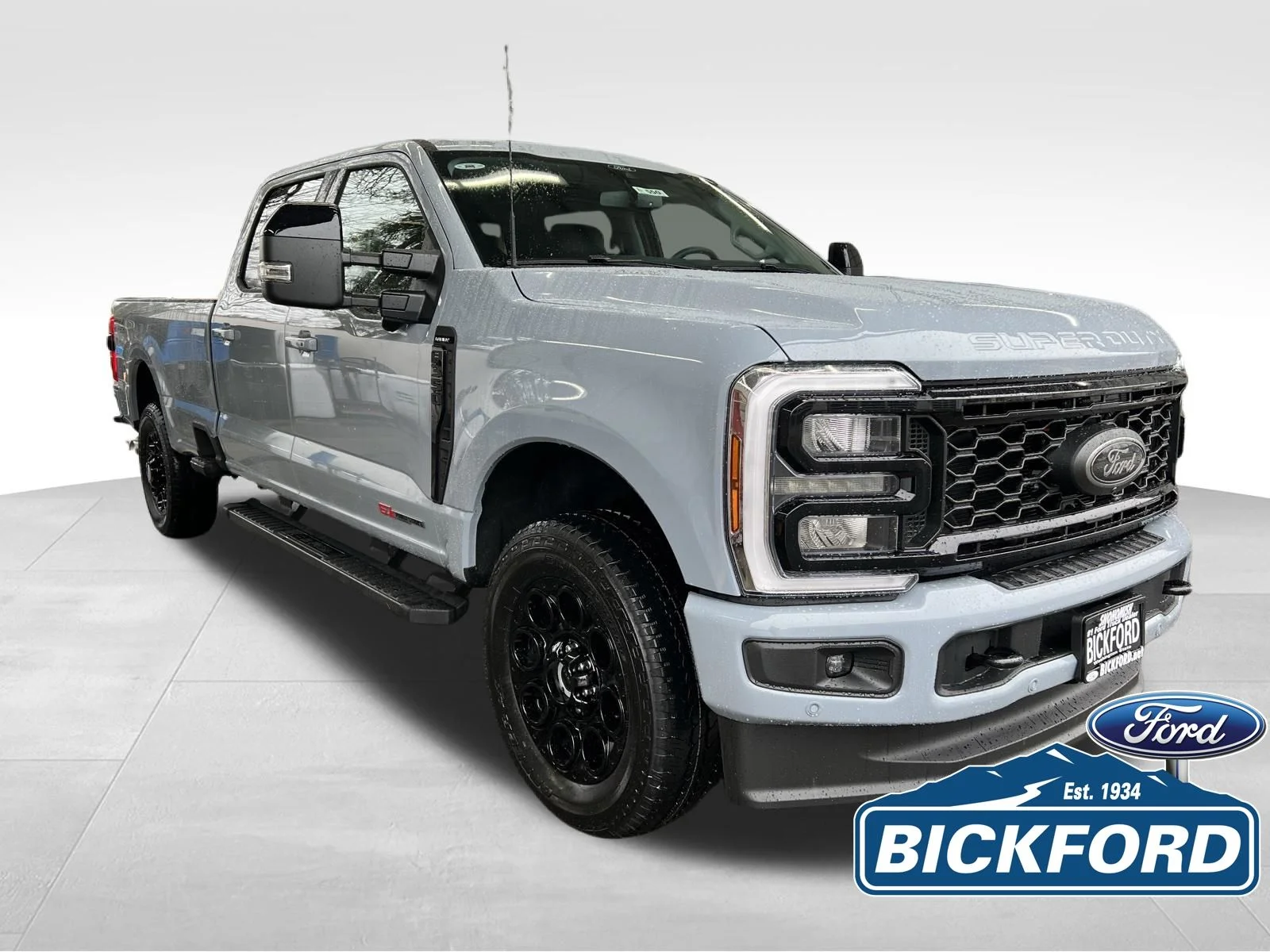 New 2026 Gray Ford Lariat image 3