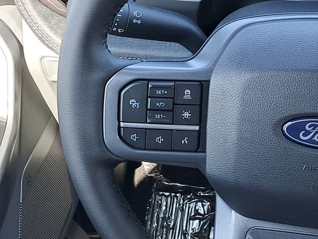 New 2025 Carbonized Gray Metallic Ford Flash™ image 13