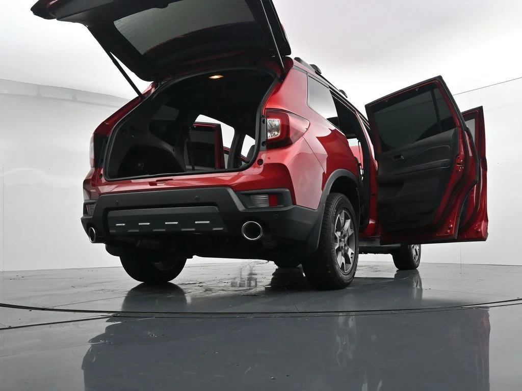 Used 2022 Red Honda TrailSport image 41