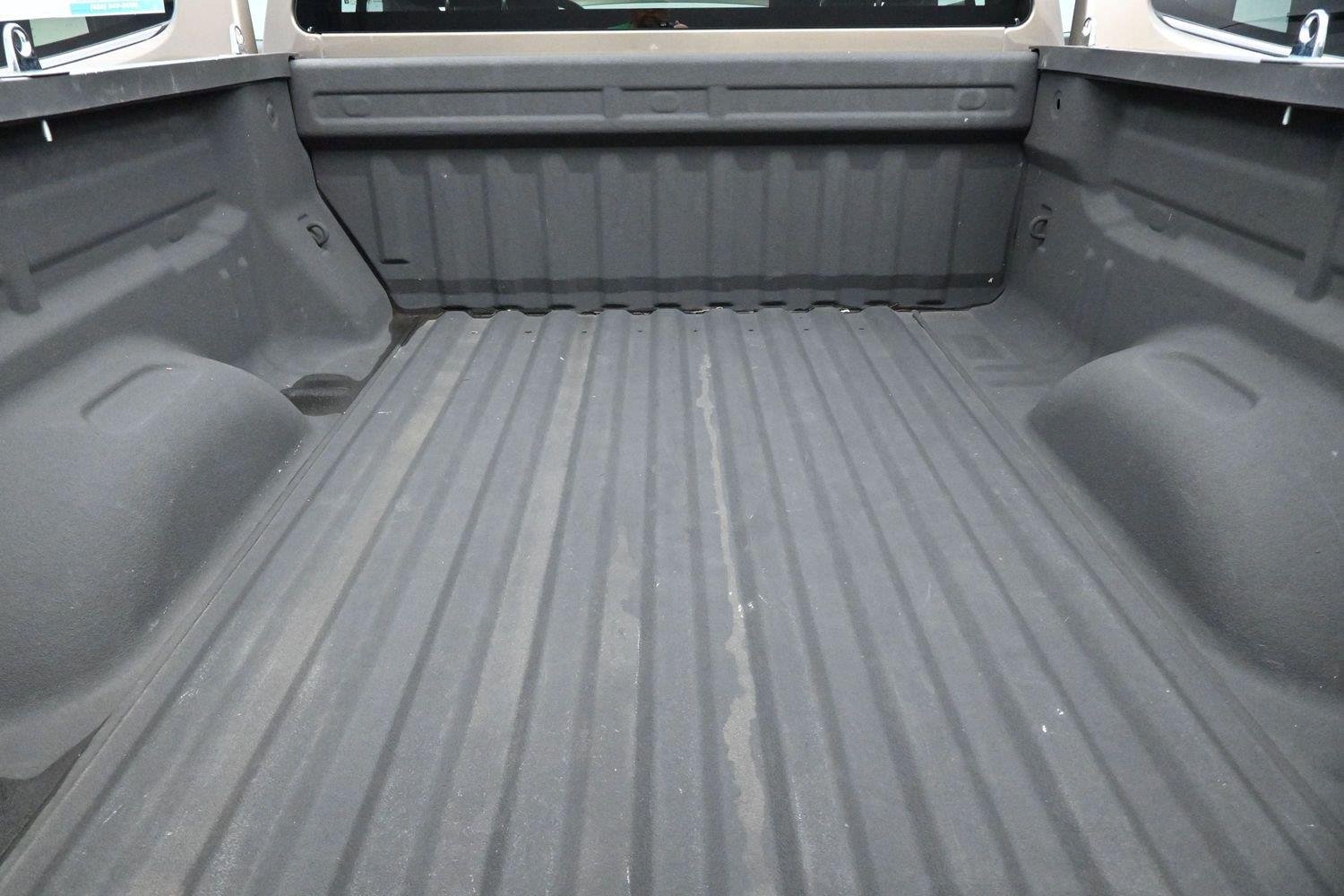 Used 2015 Brownstone Metallic Chevrolet 4WD LT image 13