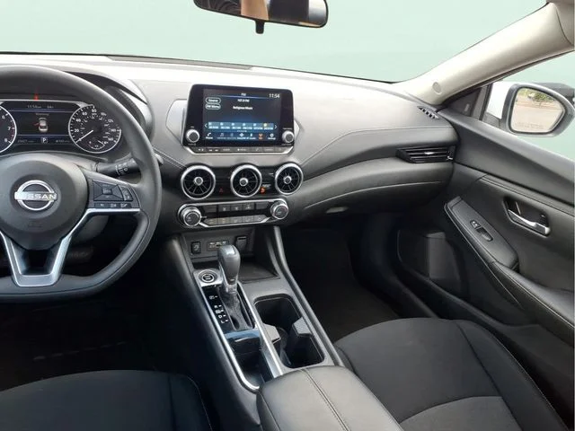 Used 2025 White Nissan SV image 18