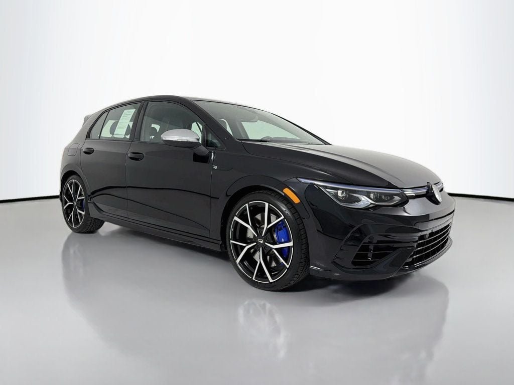 2024 Volkswagen Golf R Golf R 4-door's photo