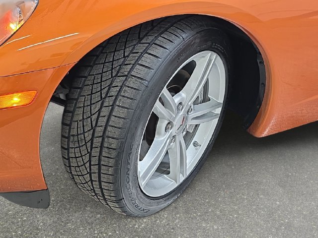 Used 2008 Atomic Orange Metallic Chevrolet Base image 27