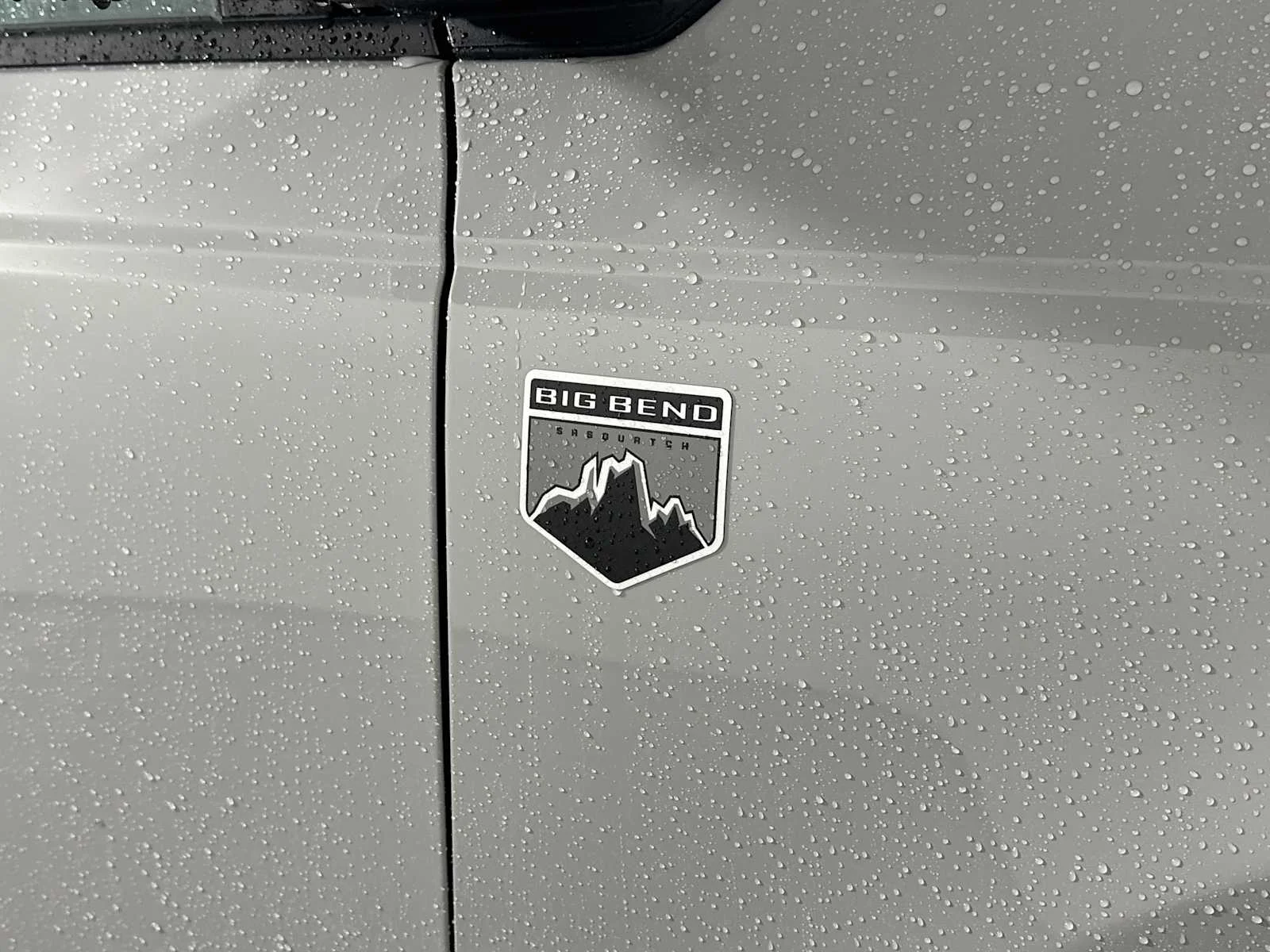 New 2026 Avalanche Gray Ford Big Bend image 16