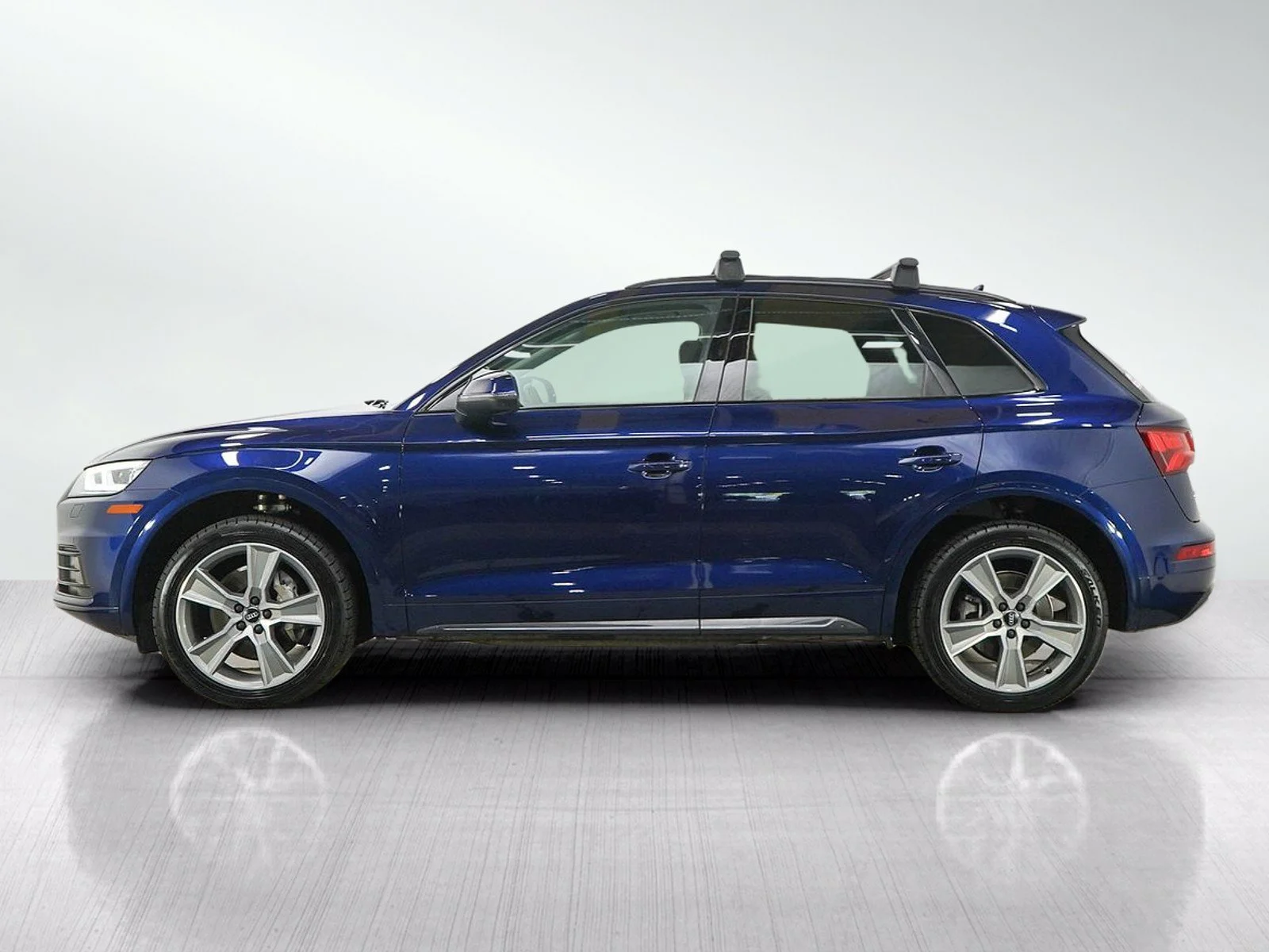 Used 2020 Audi Q5 Premium Plus with VIN WA1BNAFY6L2024030 for sale in Roseville, Minnesota