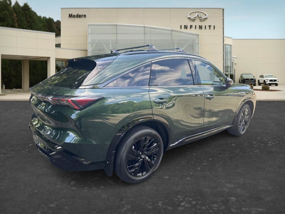 New 2027 DEEP EMERALD INFINITI SPORT image 5