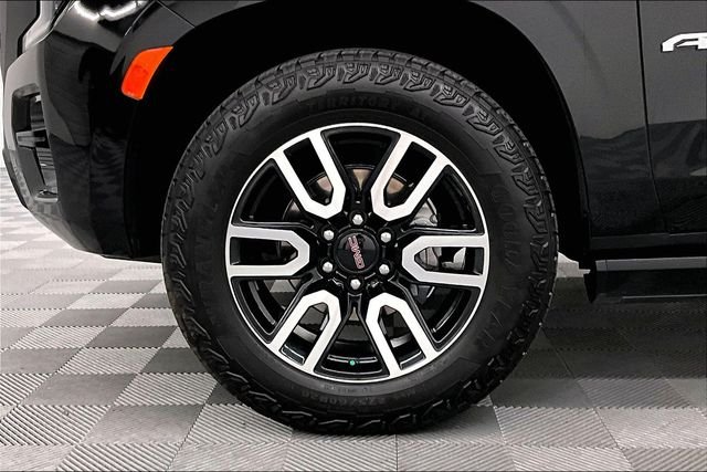 Used 2023 Onyx Black GMC AT4 image 9