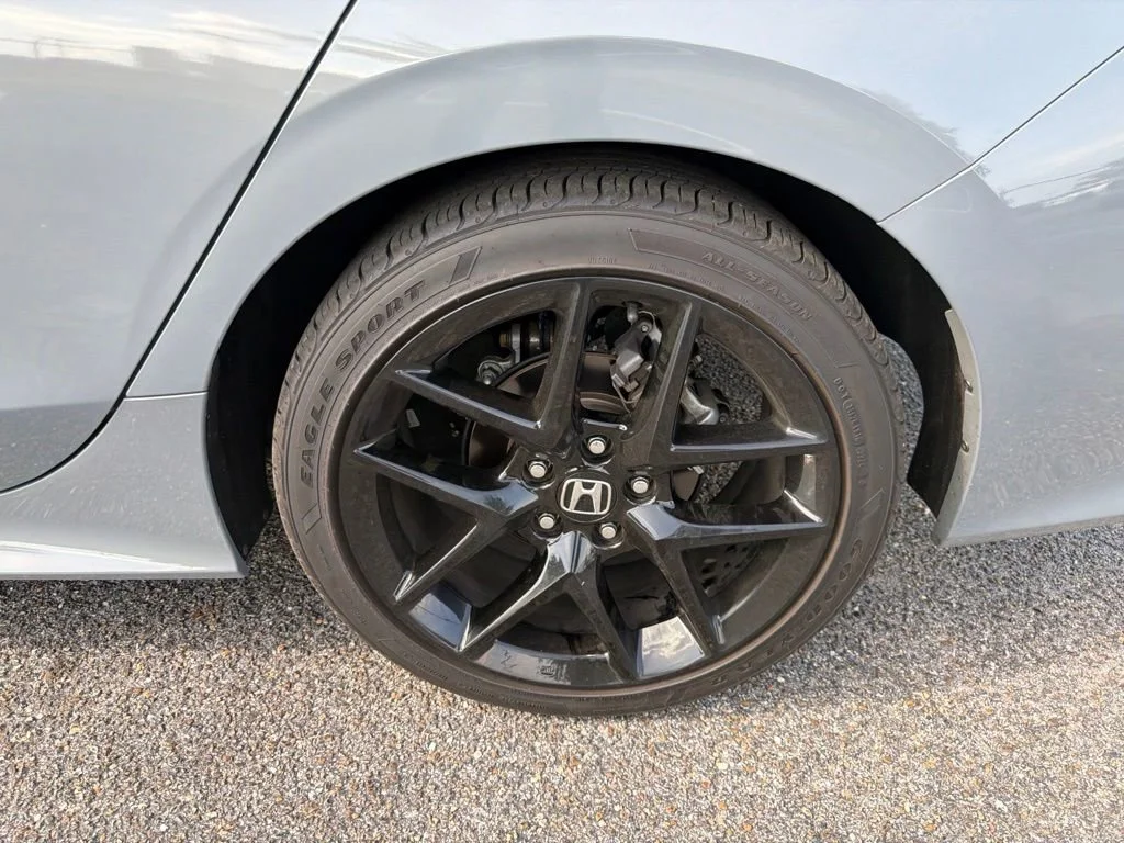 Used 2025 Gray Honda Sport image 18