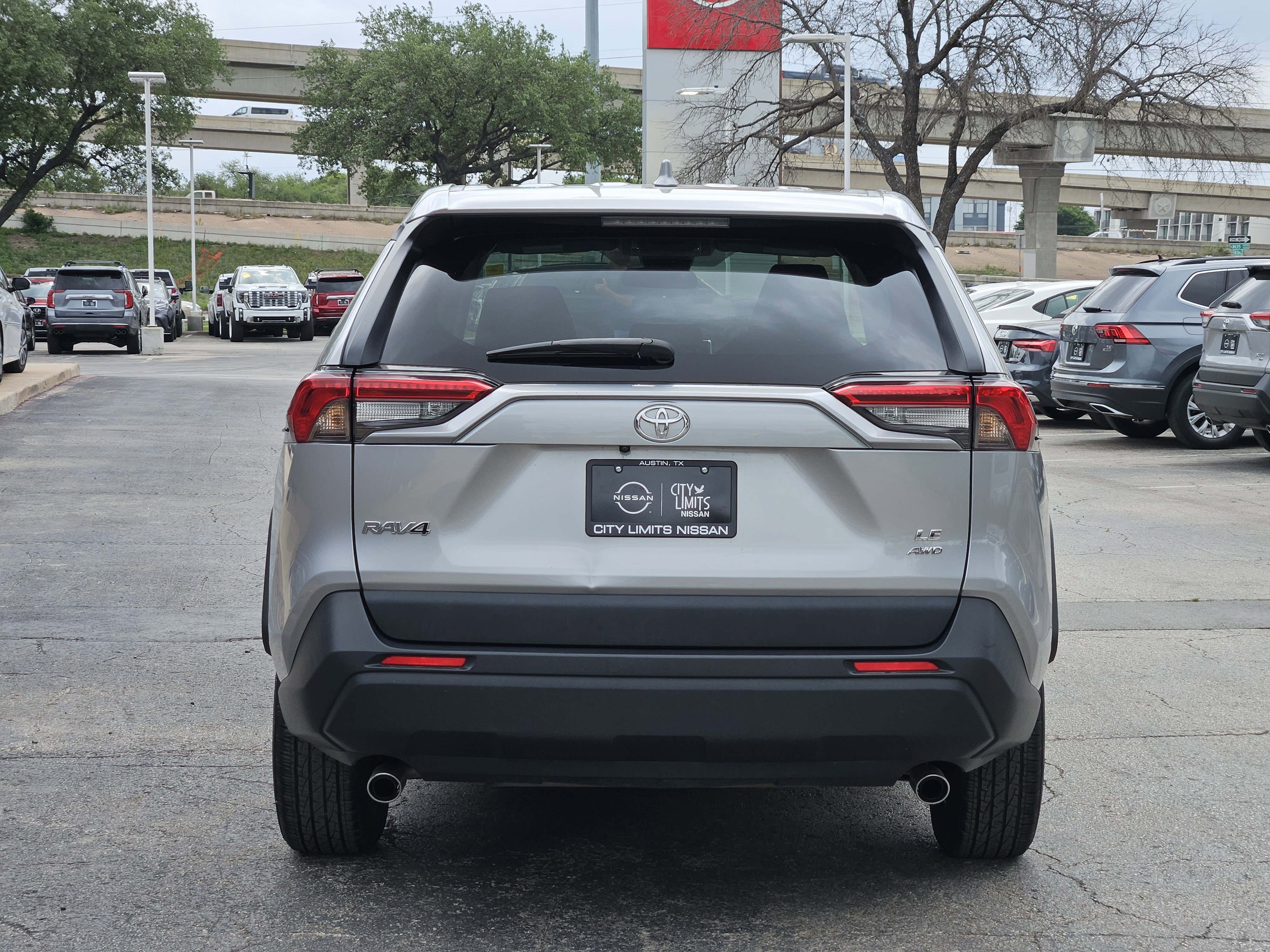 Used 2024  Toyota LE image 6