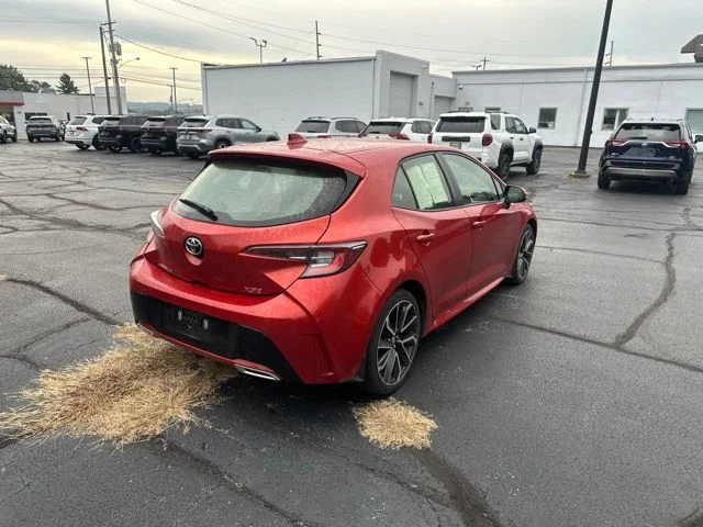 Used 2019  Toyota XSE image 7