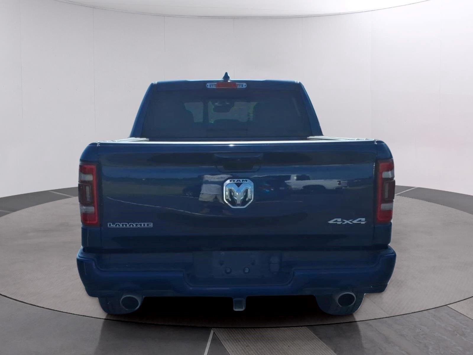 Used 2023 Diamond Black Crystal Pearlcoat Ram Laramie image 6