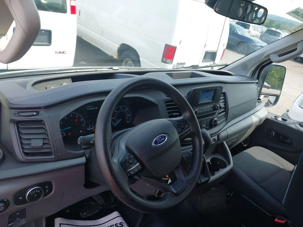 Used 2025 White Ford Base image 7