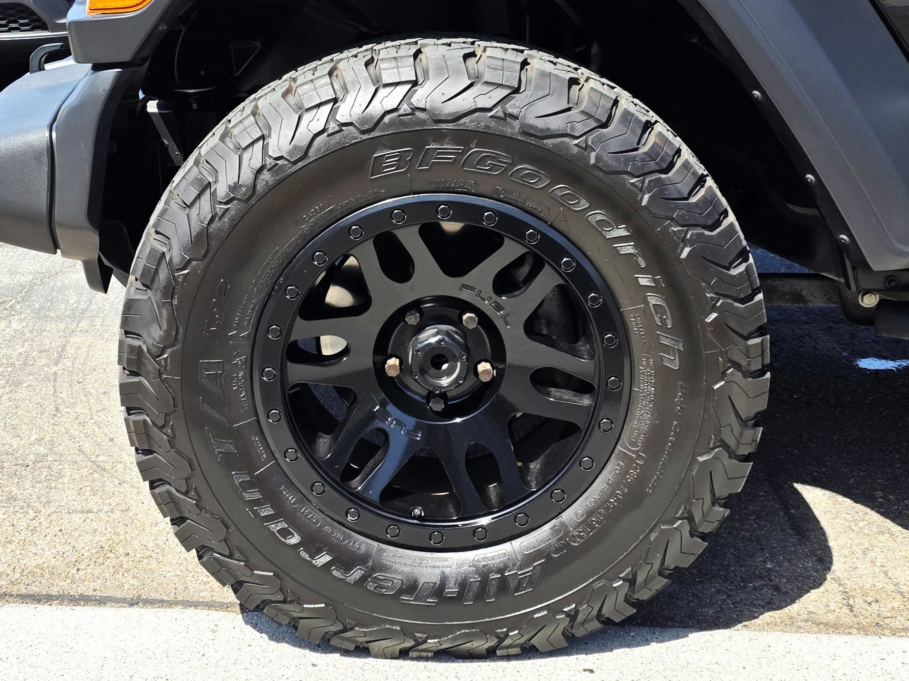 Used 2019 Black Clearcoat Jeep Unlimited Sport S image 9