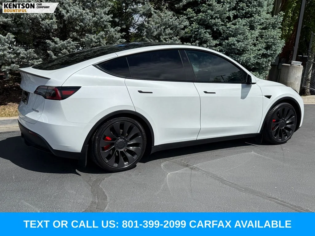 Used 2023 White Tesla Performance image 9