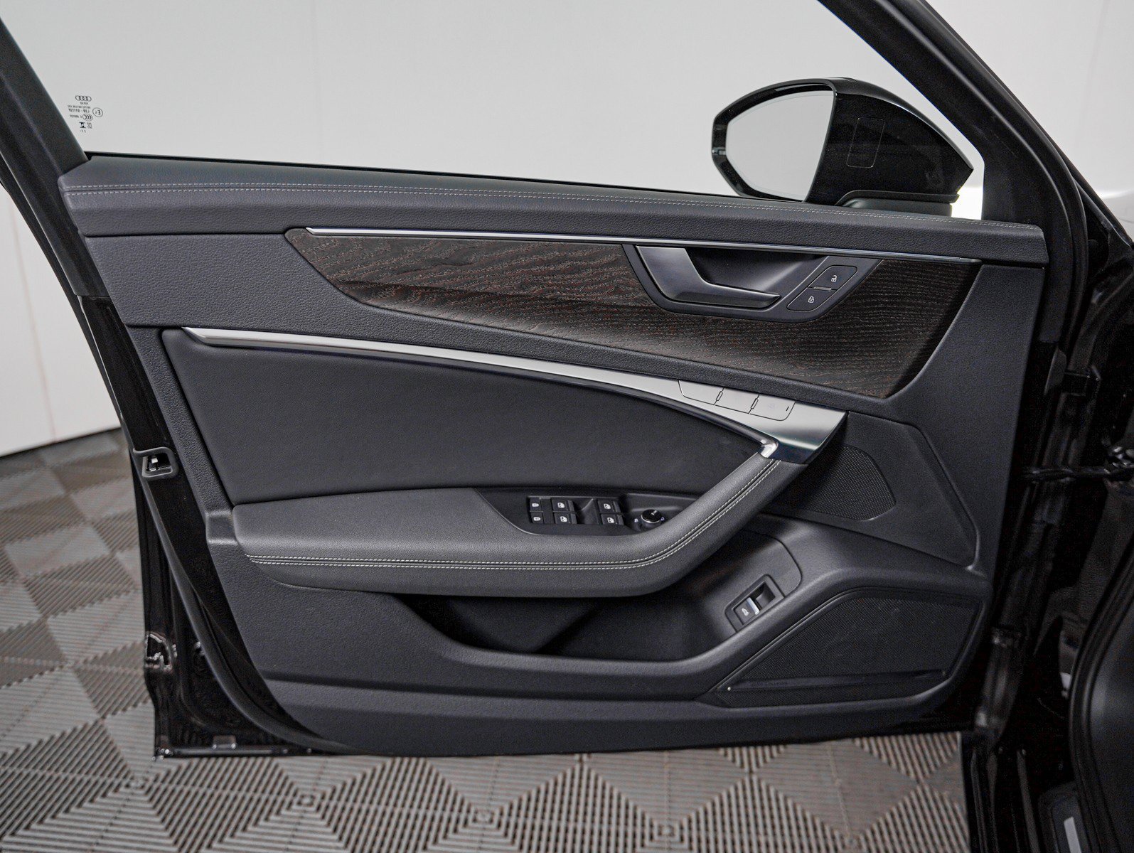 Used 2023 Brilliant Black Audi Premium Plus image 24