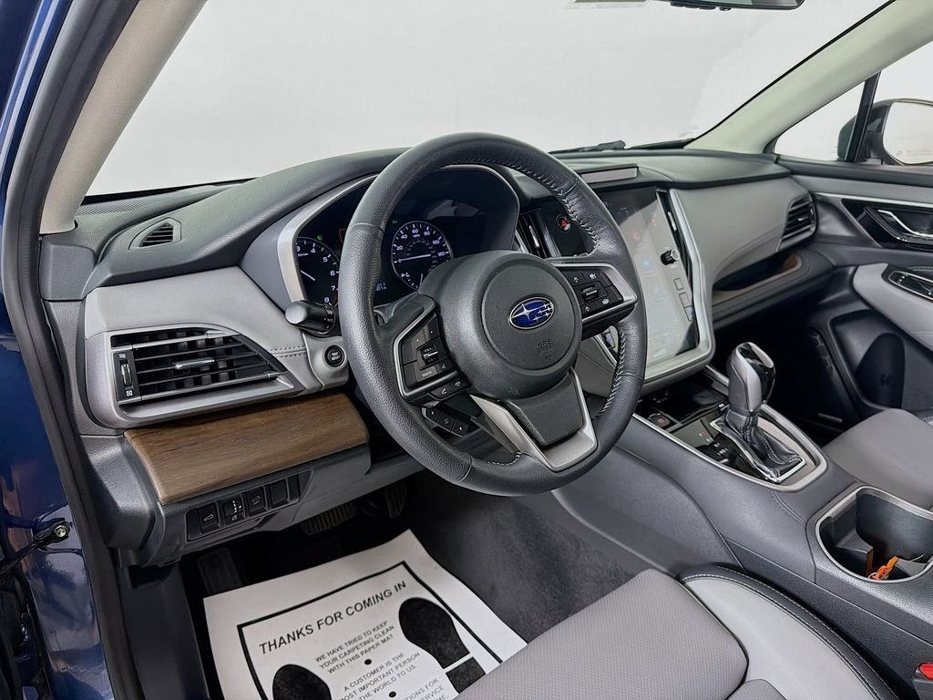 Used 2020 Abyss Blue Pearl Subaru Limited image 9