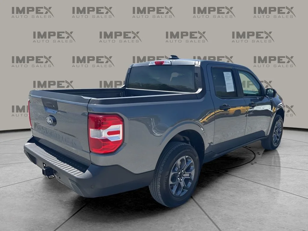 Used 2026 Gray Ford XLT image 5