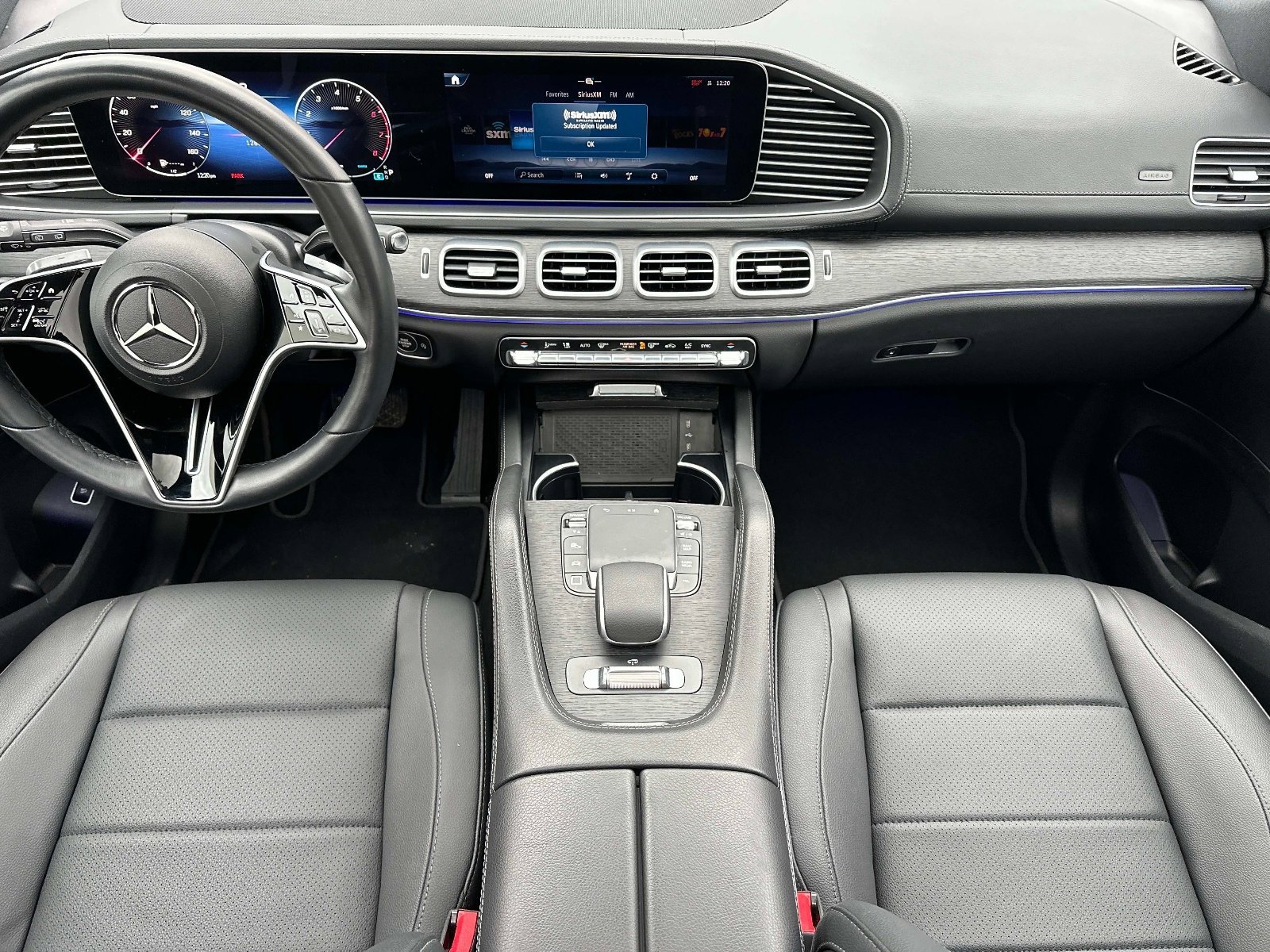 Certified Used 2025 Black Mercedes-Benz GLS 450 image 14