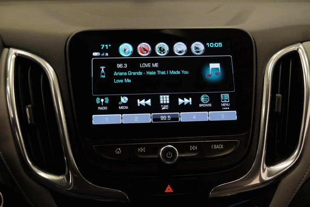 Used 2018 Beige Chevrolet Premier image 26
