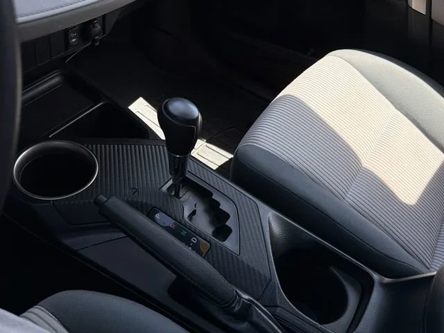 Used 2015 Black Toyota LE image 22