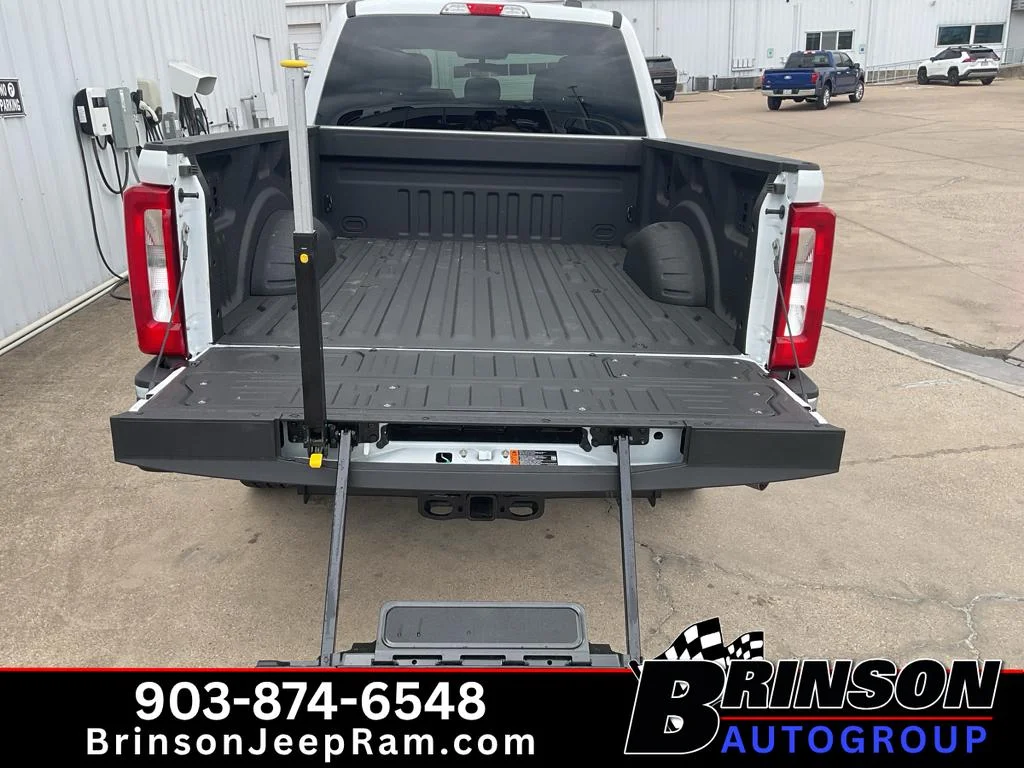 Used 2026 OXFORD WHITE Ford XLT image 11