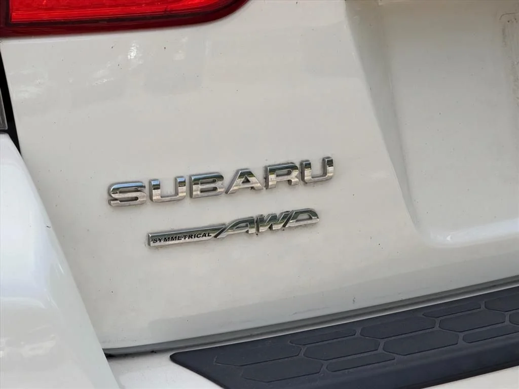 Used 2021 White Subaru Premium image 12
