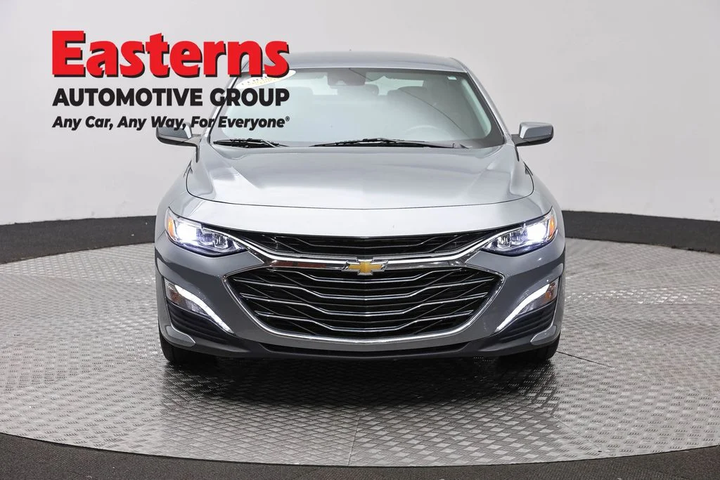 Used 2024 Gray Chevrolet LT image 2