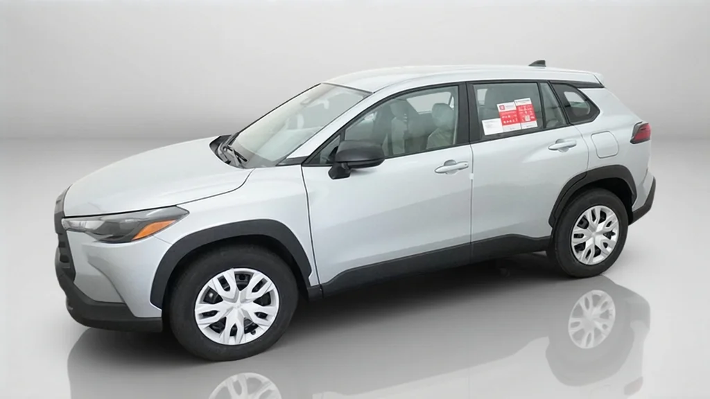 New 2026 Sonic Silver Toyota L image 3