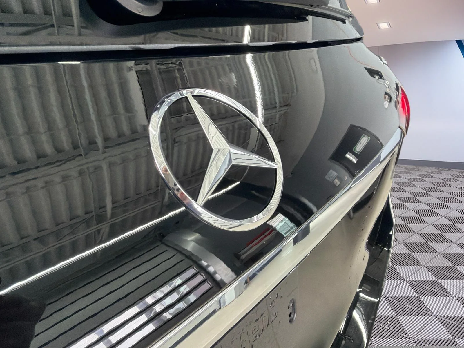 Used 2025 Black Mercedes-Benz Gle 350 4matic Suv image 31