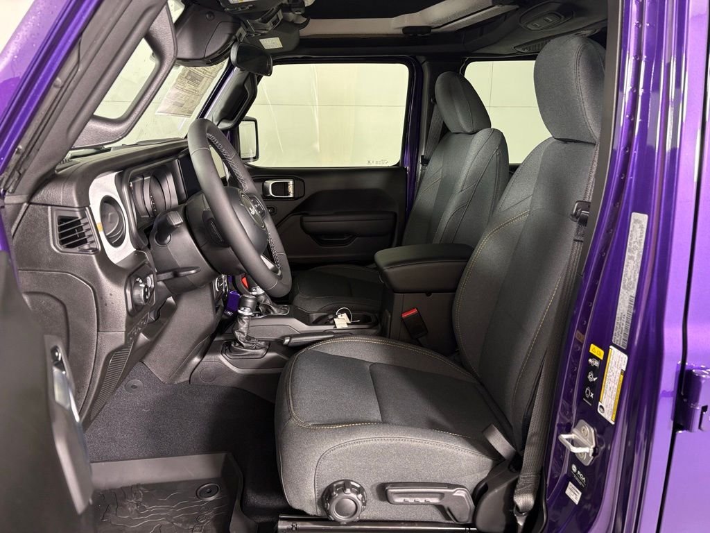 New 2026 Reign Jeep Sport S image 15