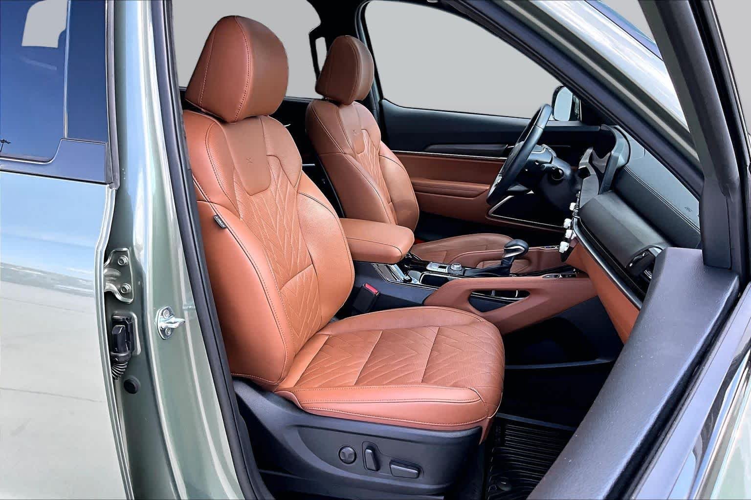 Certified Used 2025 Jungle Green Kia SX-Prestige X-Line image 9