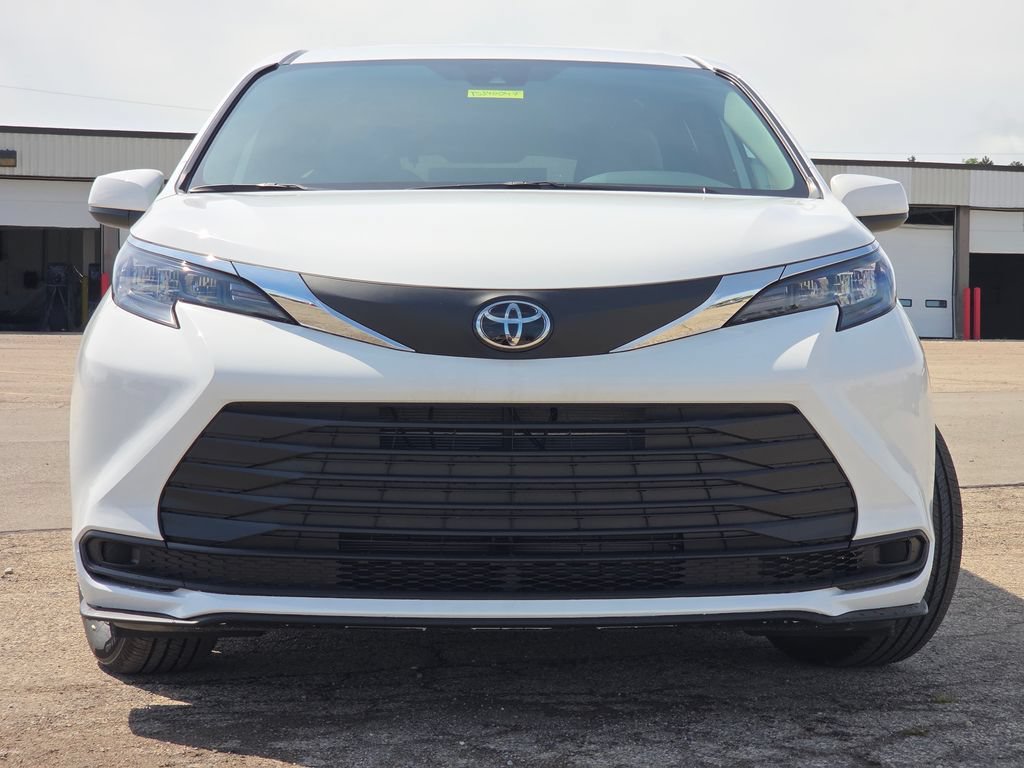New 2026 Ice Toyota LE image 3
