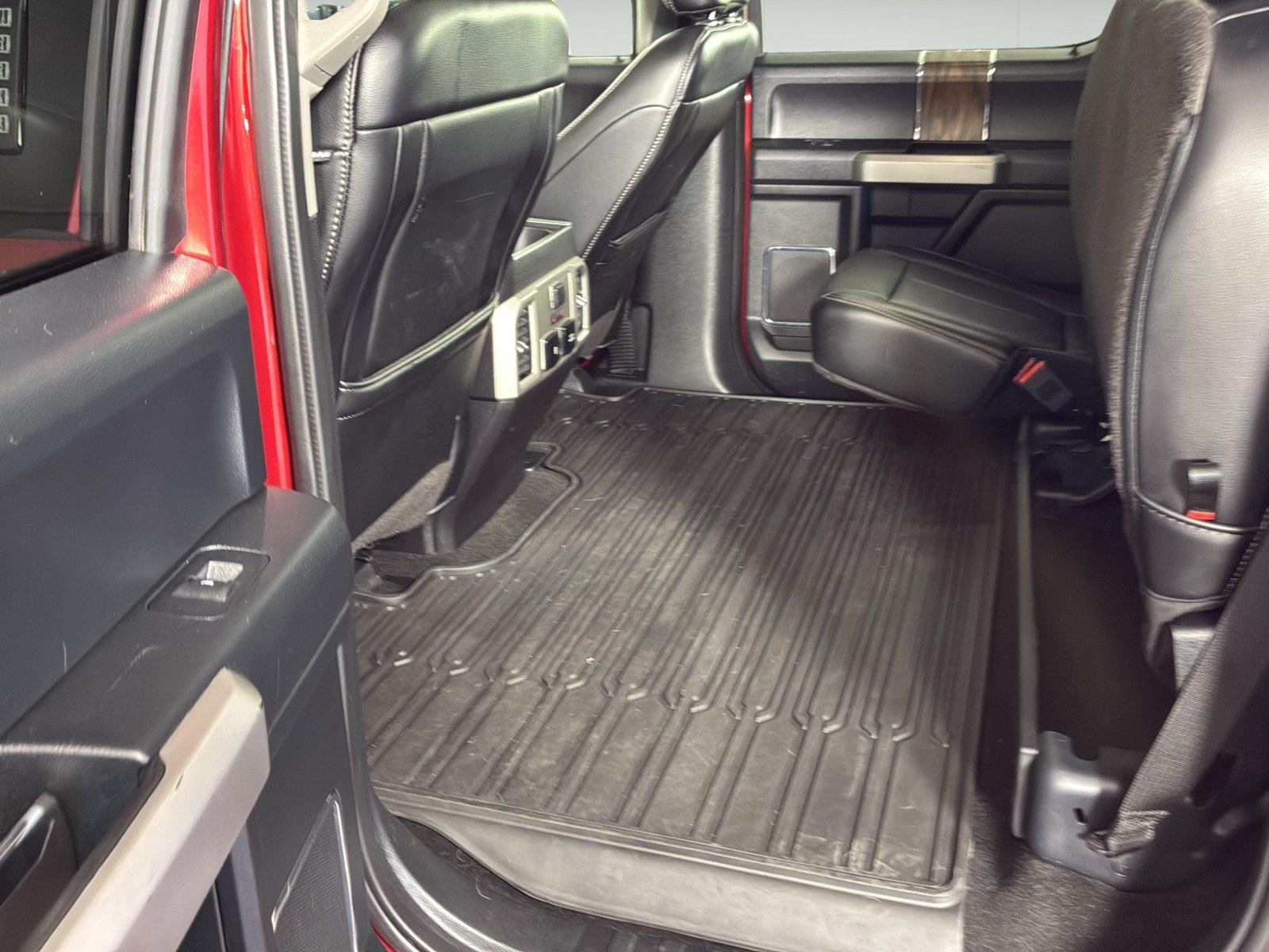 Used 2019 Ruby Red Metallic Tinted Clearcoat Ford LARIAT image 36