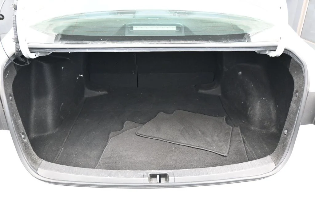 Used 2021 Super White Toyota LE image 27