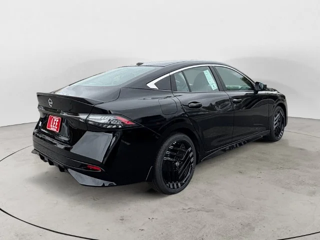 New 2027 Black Nissan SR image 5