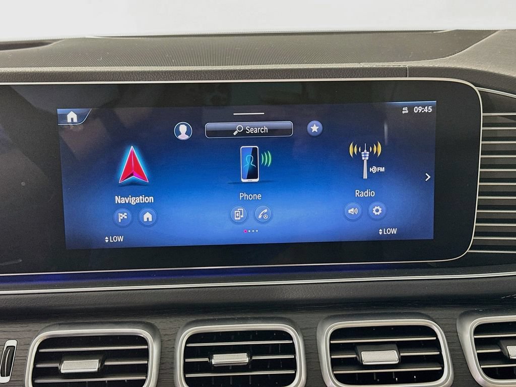 New 2026 Polar White Mercedes-Benz GLS 580 image 50