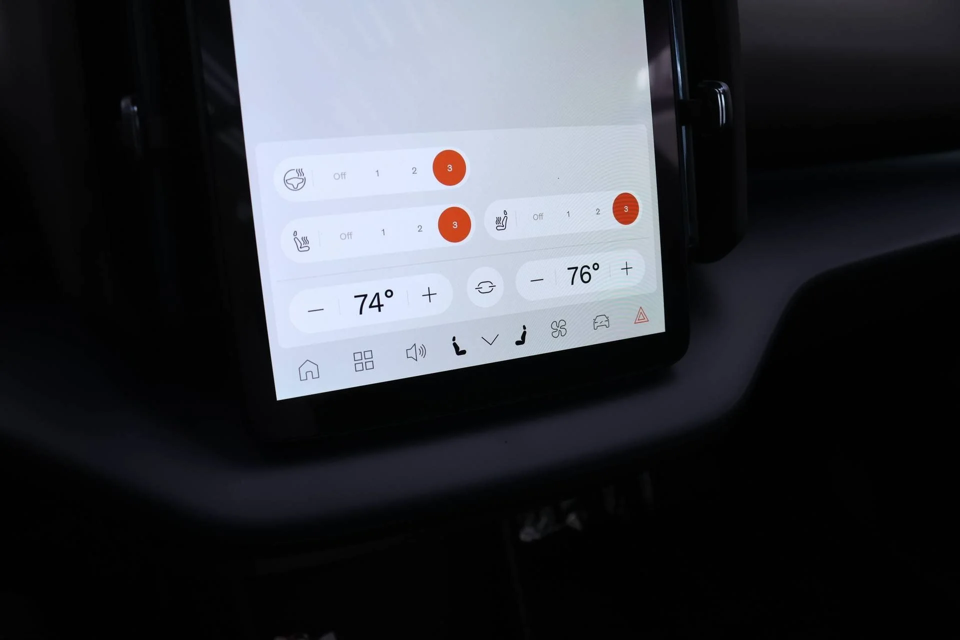 New 2026 Onyx Black Volvo Plus image 10