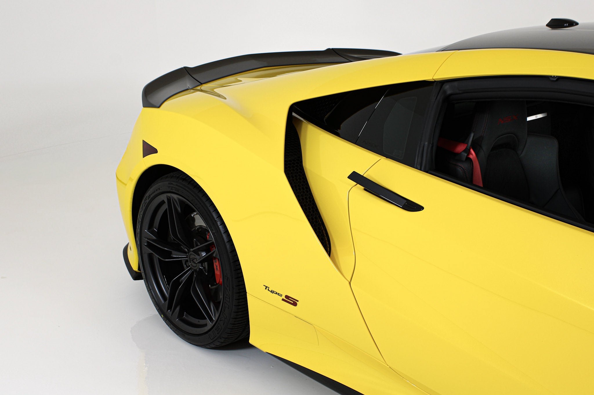 Used 2022 Yellow Acura Type S image 12