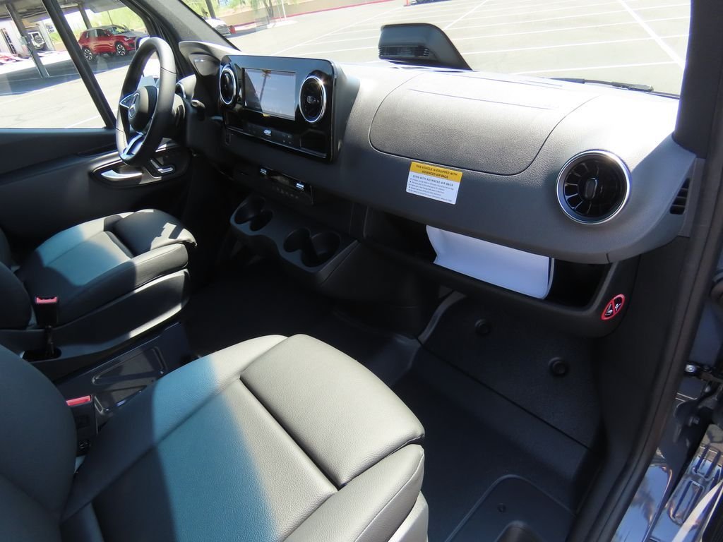 2025 Mercedes-Benz Sprinter Crew Van Base - Photo 19