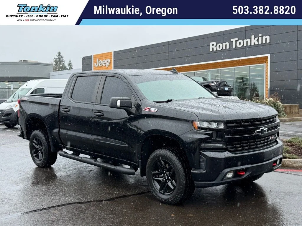 2020 Chevrolet Silverado 1500 LT Trail Boss 4X4 Crew Cab Short Box's photo
